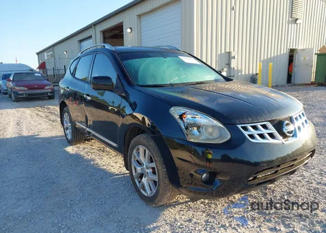 2012 Nissan Rogue Sv W/Sl Pkg z USA, uszkodzony, nr VIN JN8AS5MT0CW253485
